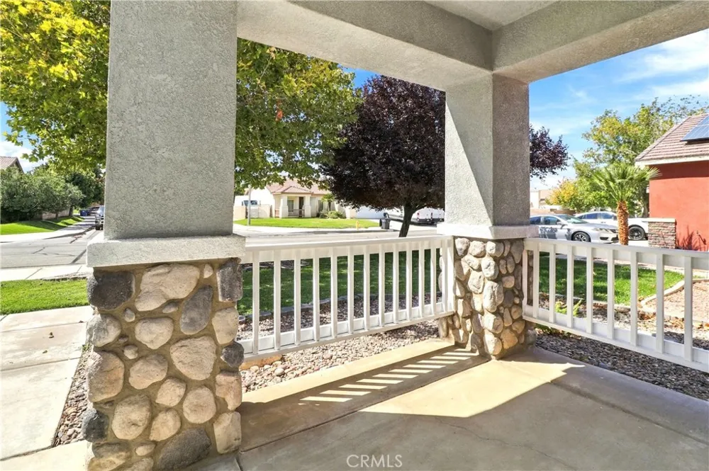 45344 Tiana Rose Lancaster, CA 93536