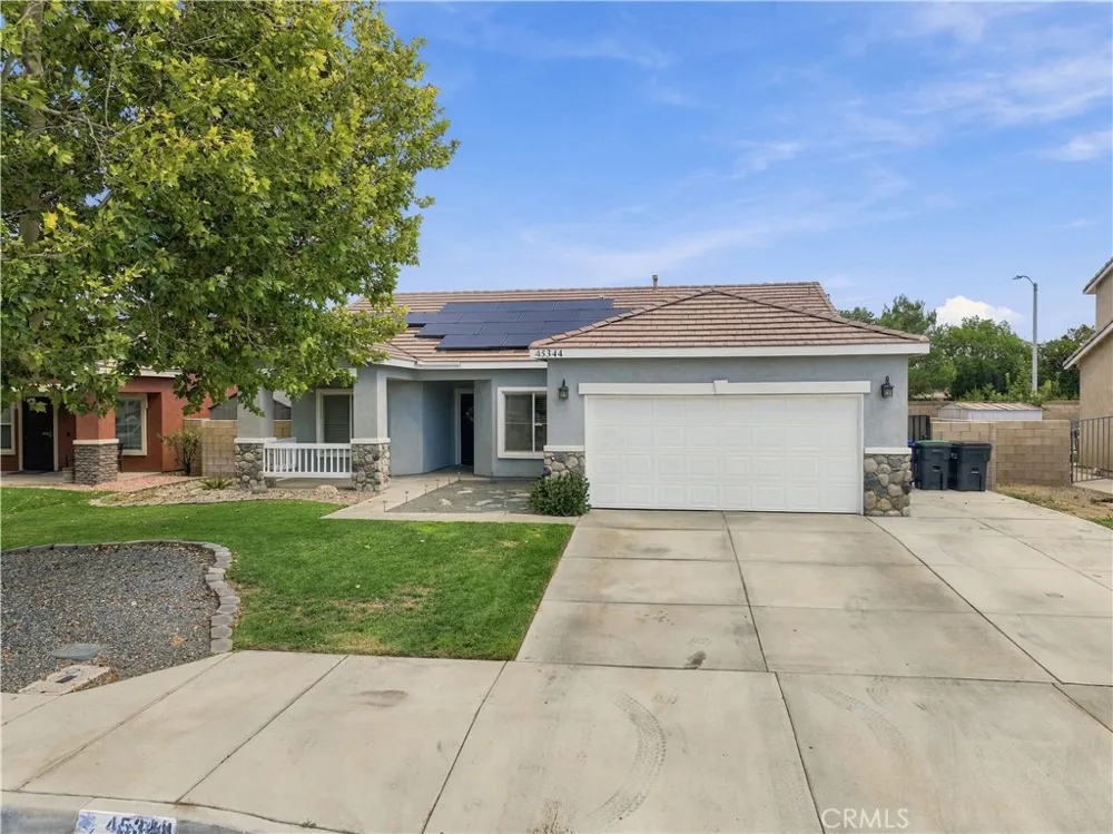 45344 Tiana Rose Lancaster, CA 93536