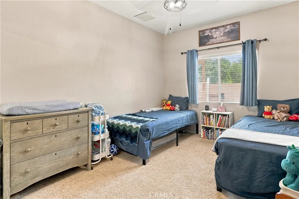 45344 Tiana Rose Lancaster, CA 93536
