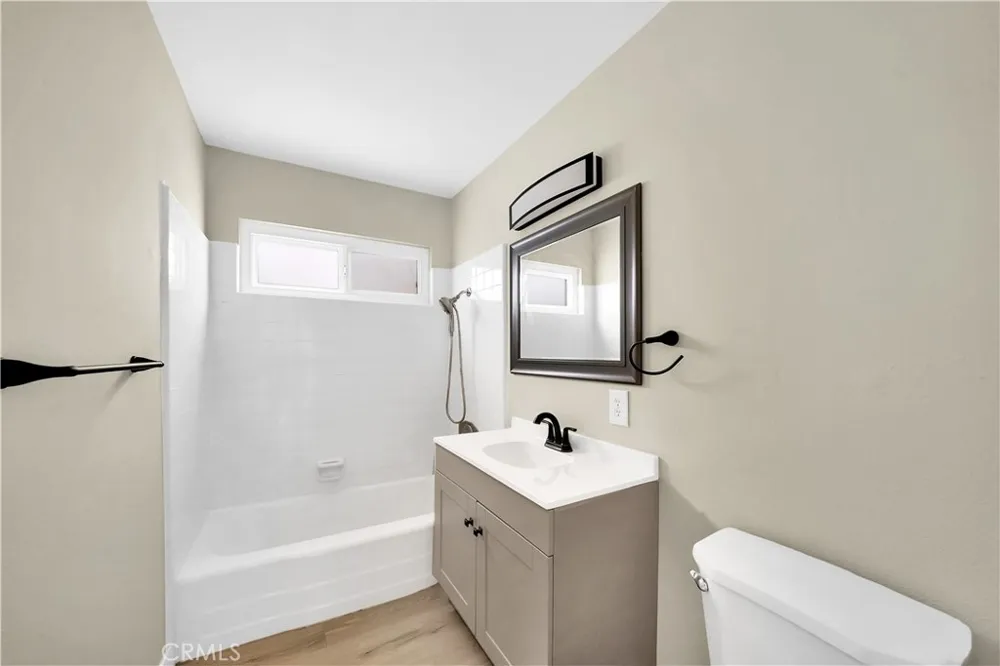 406 Jasmine #1/2 Newport Beach, CA 92625