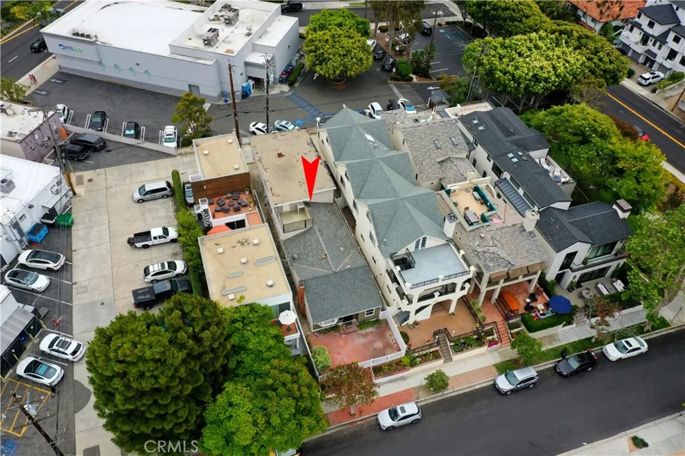 406 Jasmine #1/2 Newport Beach, CA 92625