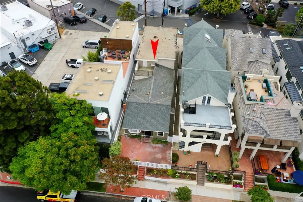 406 Jasmine #1/2 Newport Beach, CA 92625