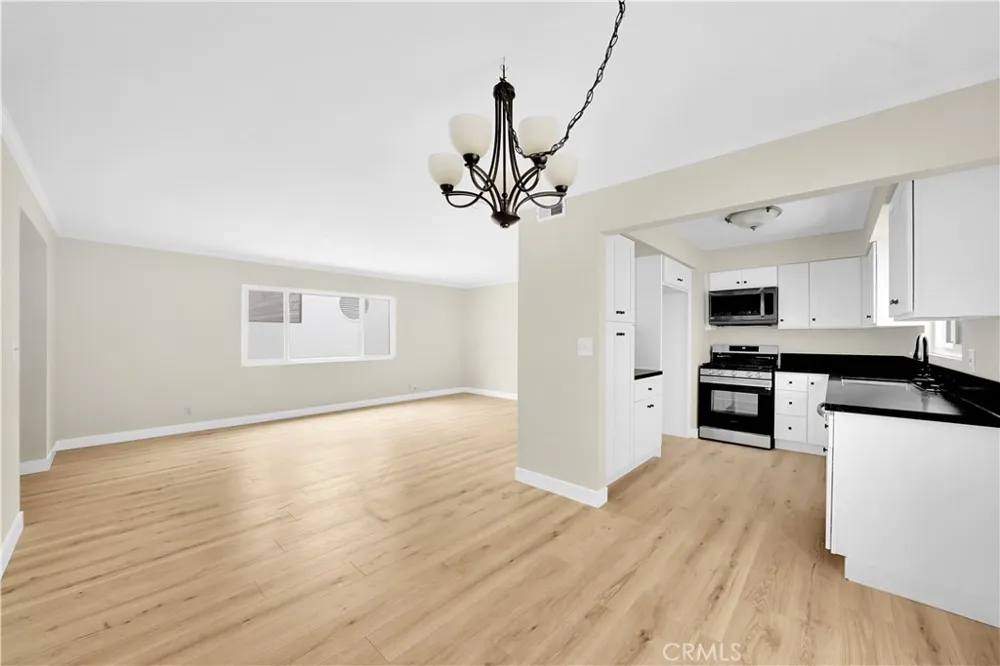 406 Jasmine #1/2 Newport Beach, CA 92625