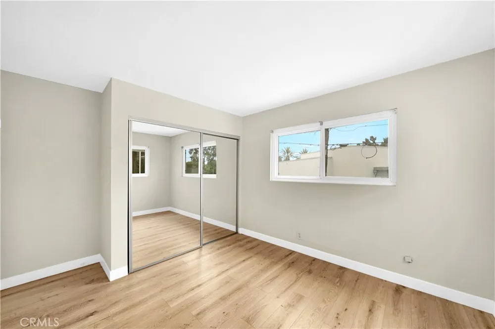 406 Jasmine #1/2 Newport Beach, CA 92625