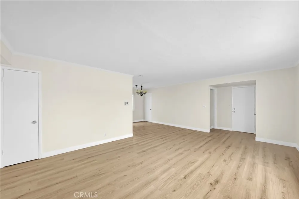 406 Jasmine #1/2 Newport Beach, CA 92625