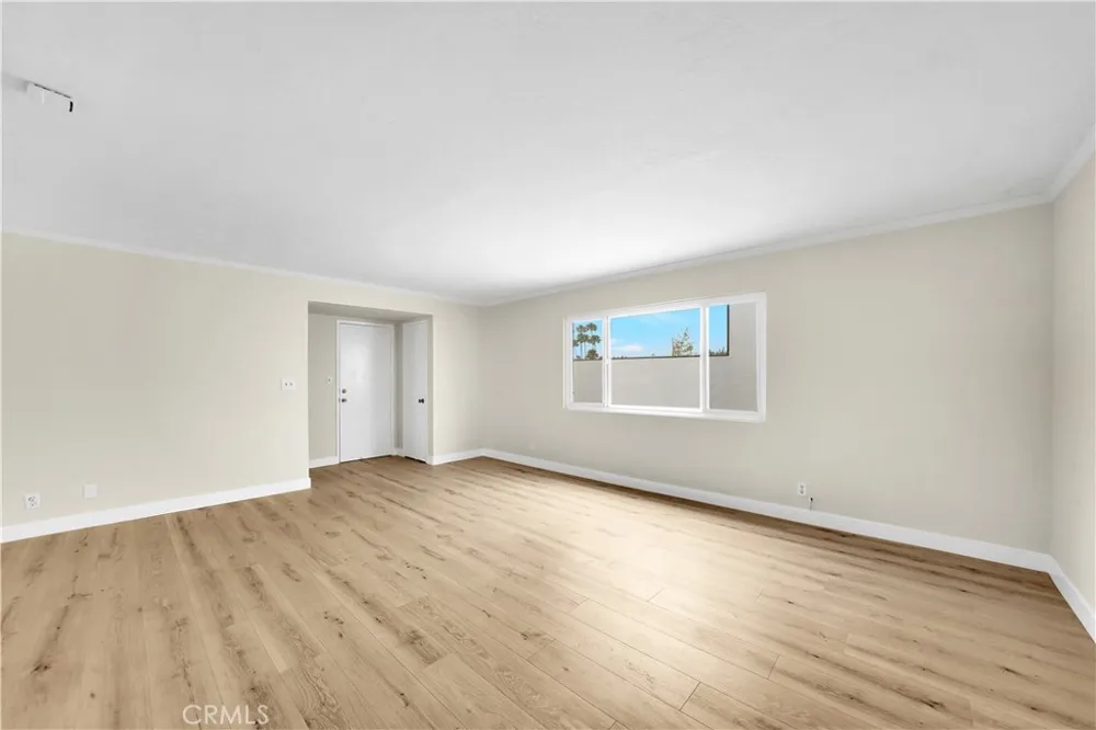 406 Jasmine #1/2 Newport Beach, CA 92625