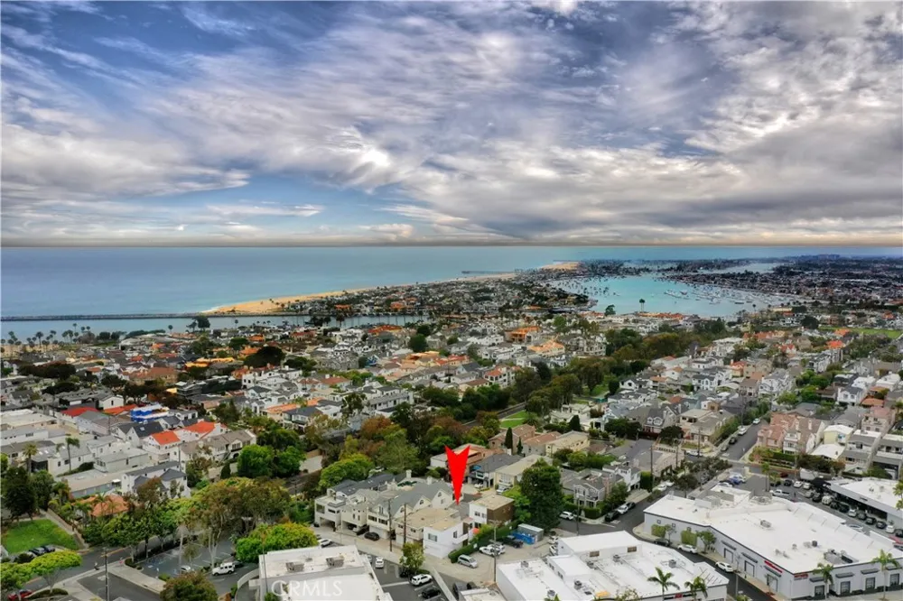 406 Jasmine #1/2 Newport Beach, CA 92625