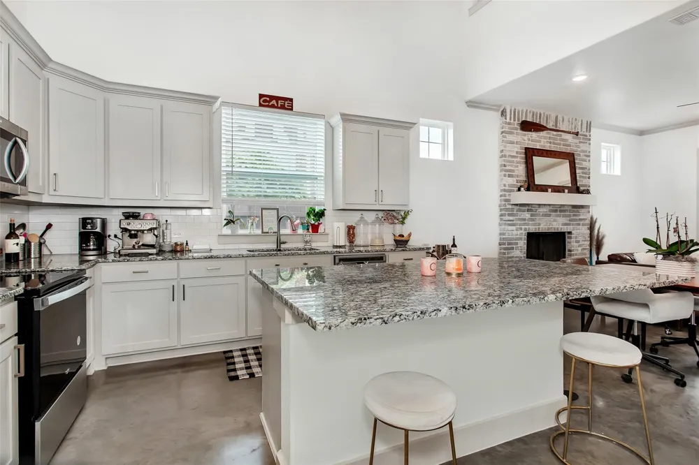 229 E 5th Street Ferris, TX 75125