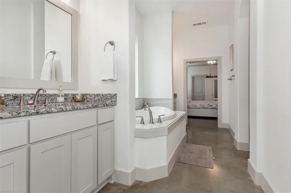 229 E 5th Street Ferris, TX 75125