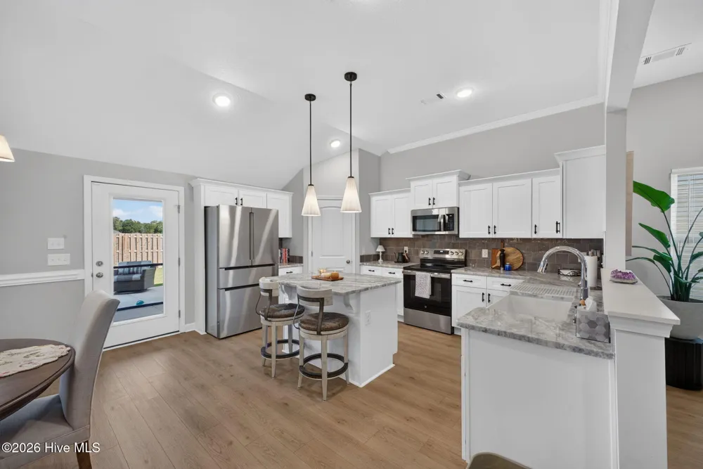 8125 Snelling Drive Aiken, SC 29803