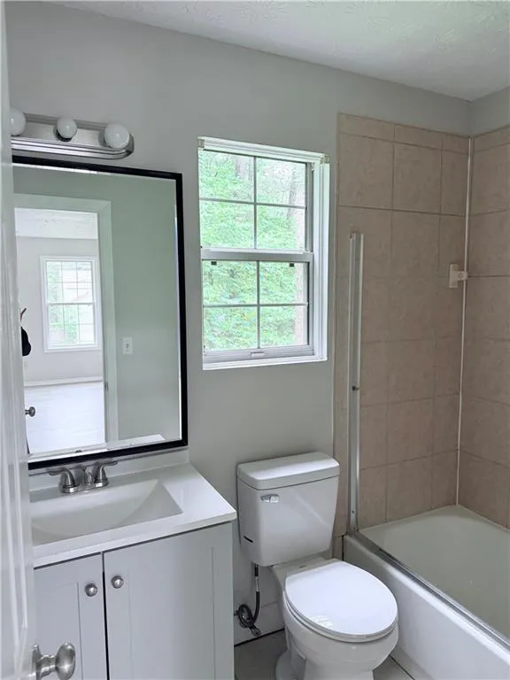 2535 Selman Drive Duluth, GA 30096