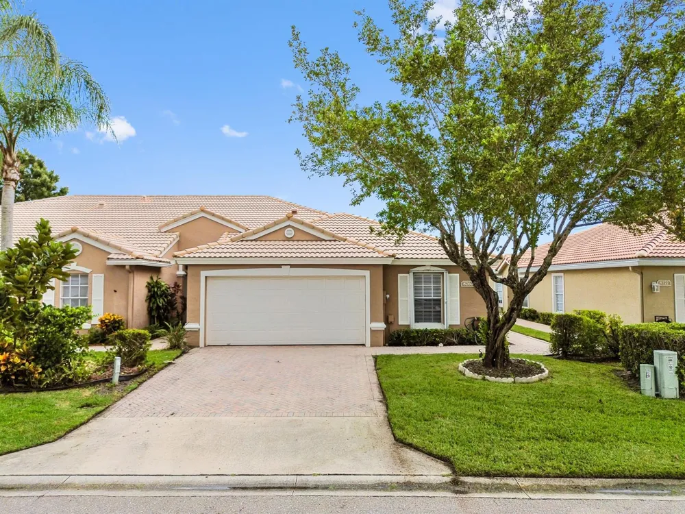 8260 Fresh Creek West Palm Beach, FL 33411