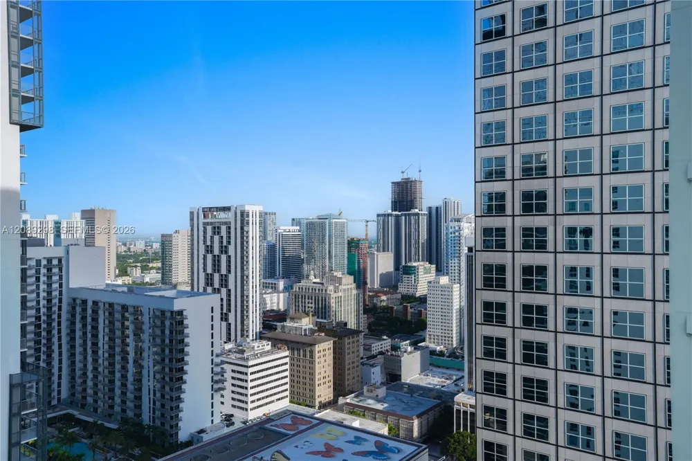 300 S Biscayne Blvd #T-3509 Miami, FL 33131