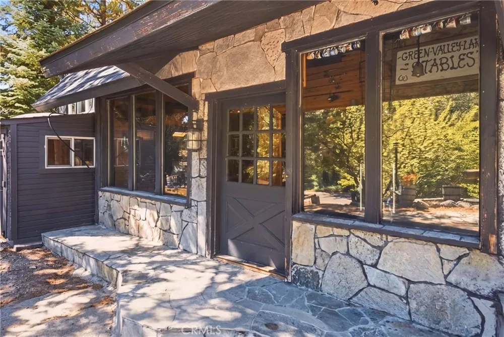 33846 Green Valley Lake Green Valley Lake, CA 92341