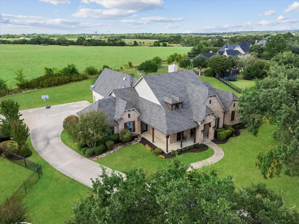 5 Wiltshire Court Heath, TX 75032