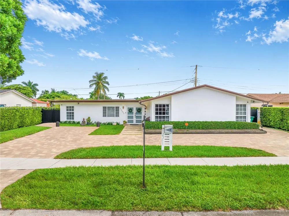 12311 SW 39th Ter Miami, FL 33175
