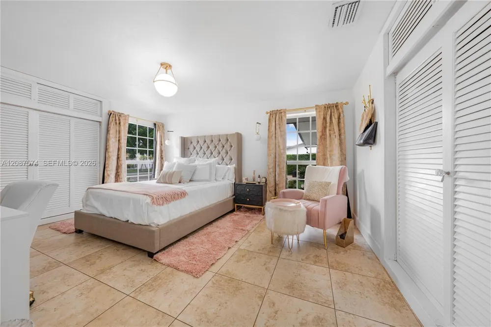 12311 SW 39th Ter Miami, FL 33175