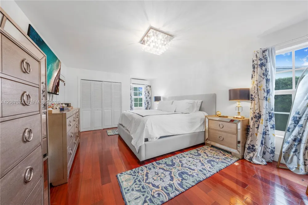 12311 SW 39th Ter Miami, FL 33175