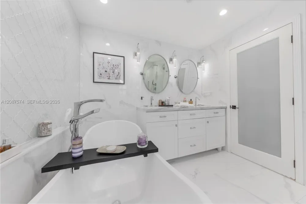 12311 SW 39th Ter Miami, FL 33175