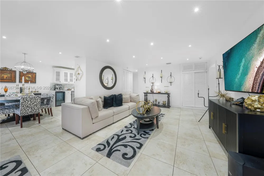 12311 SW 39th Ter Miami, FL 33175