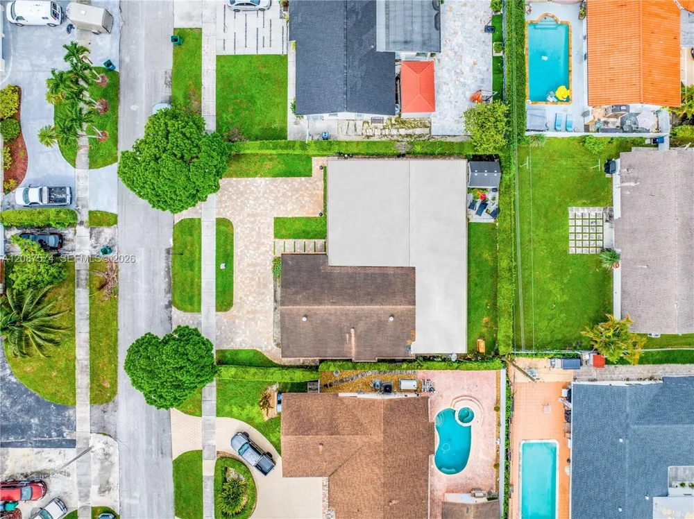12311 SW 39th Ter Miami, FL 33175