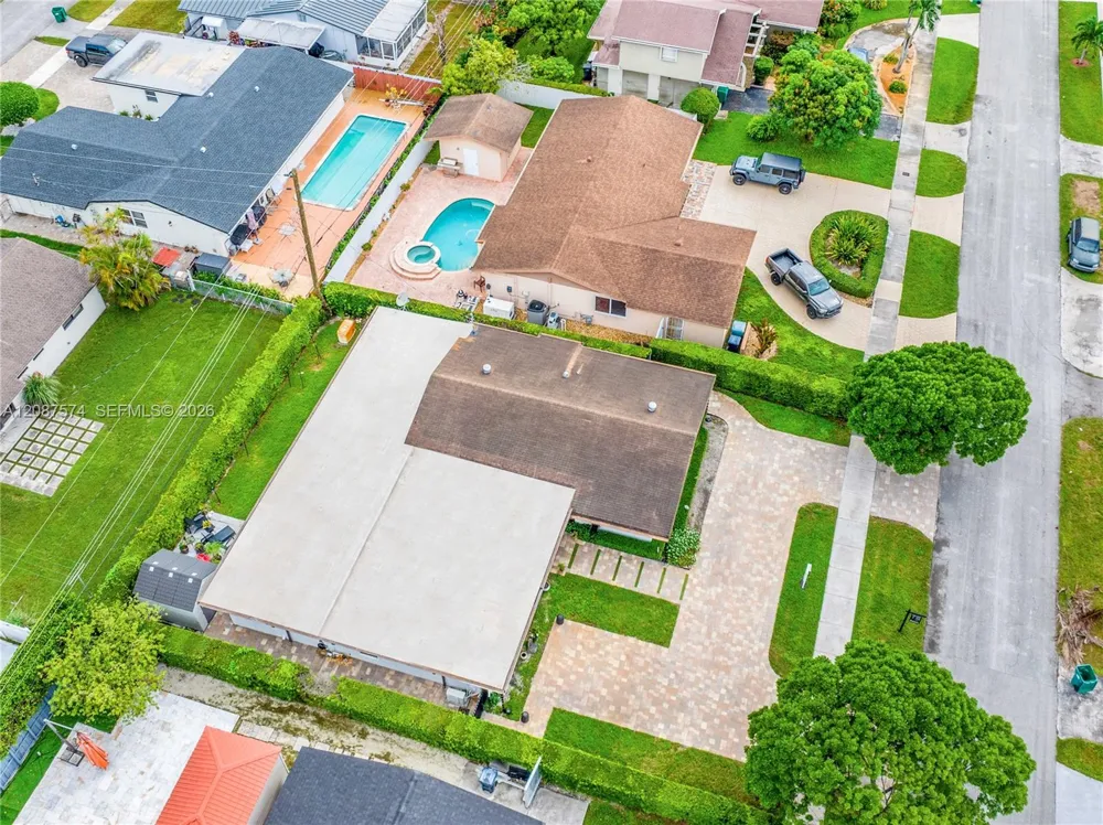 12311 SW 39th Ter Miami, FL 33175