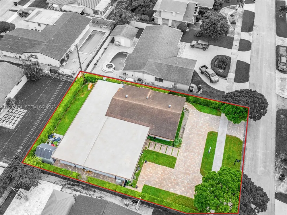 12311 SW 39th Ter Miami, FL 33175