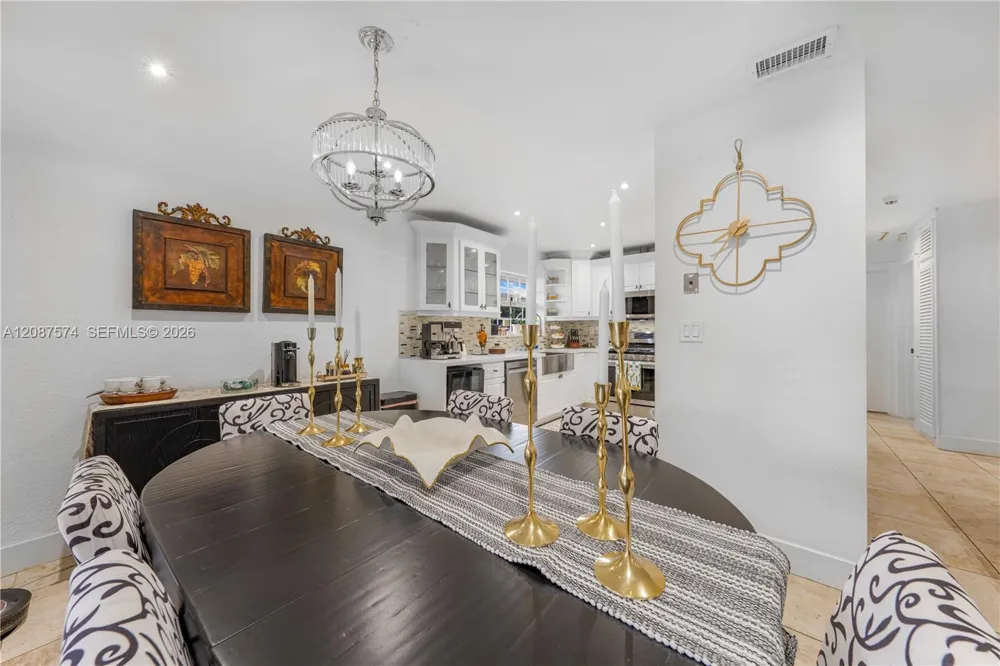 12311 SW 39th Ter Miami, FL 33175