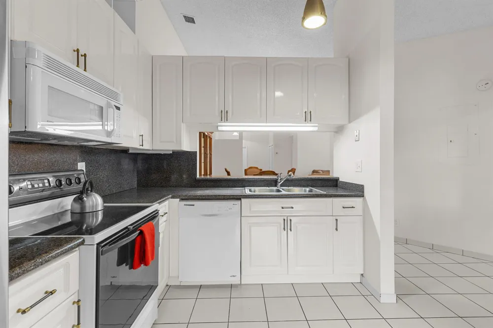 1001 NW 79th Avenue Plantation, FL 33322