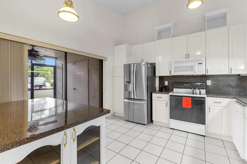 1001 NW 79th Avenue Plantation, FL 33322