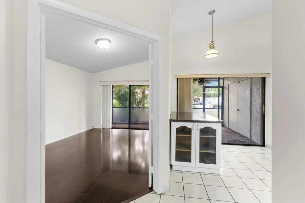 1001 NW 79th Avenue Plantation, FL 33322