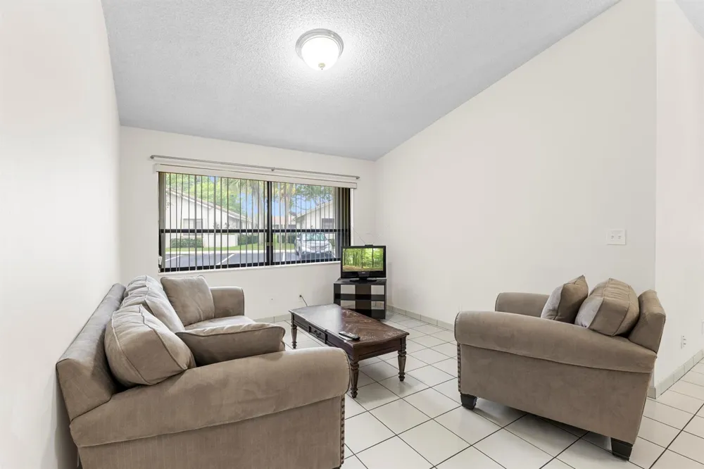 1001 NW 79th Avenue Plantation, FL 33322