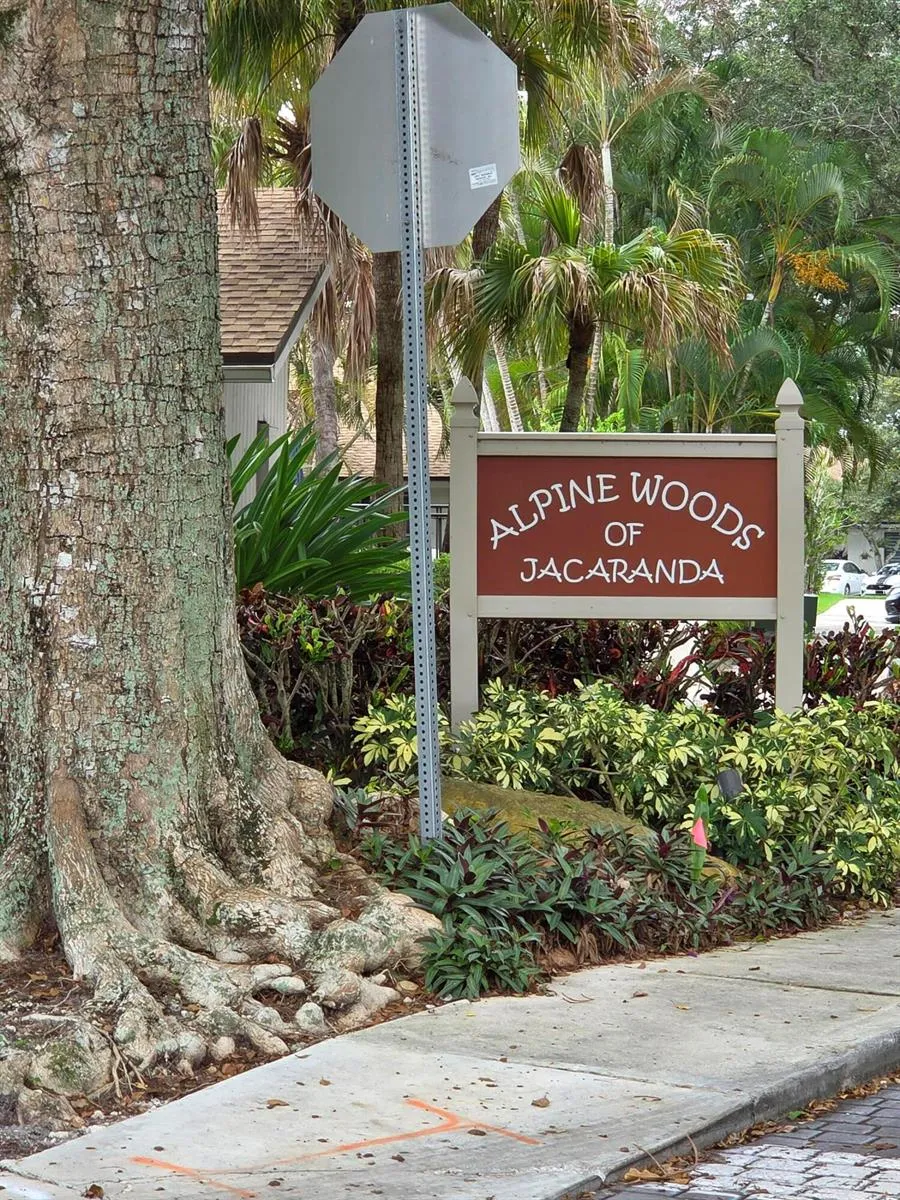 1001 NW 79th Avenue Plantation, FL 33322
