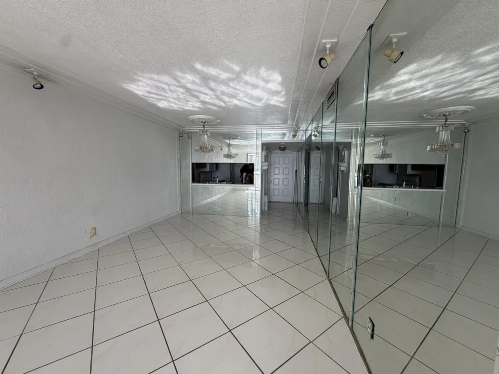 112 LAKE EMERALD DRIVE #203 Oakland Park, FL 33309