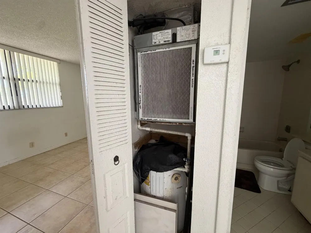 112 LAKE EMERALD DRIVE #203 Oakland Park, FL 33309