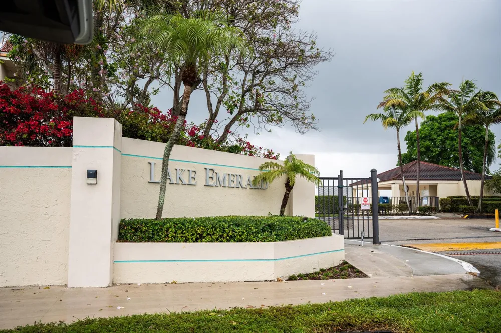 112 LAKE EMERALD DRIVE #203 Oakland Park, FL 33309