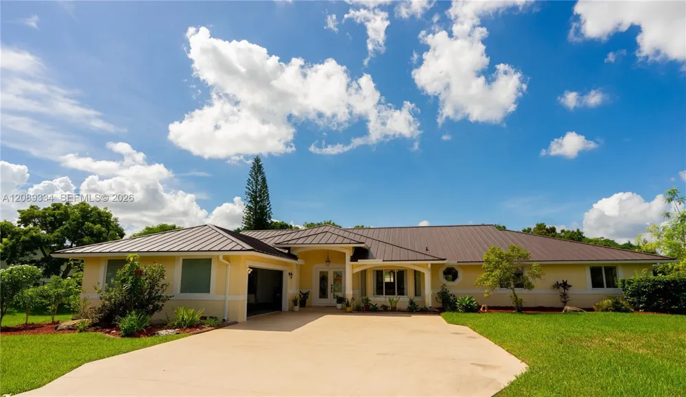 20430 SW 53rd Pl Pembroke Pines, FL 33332
