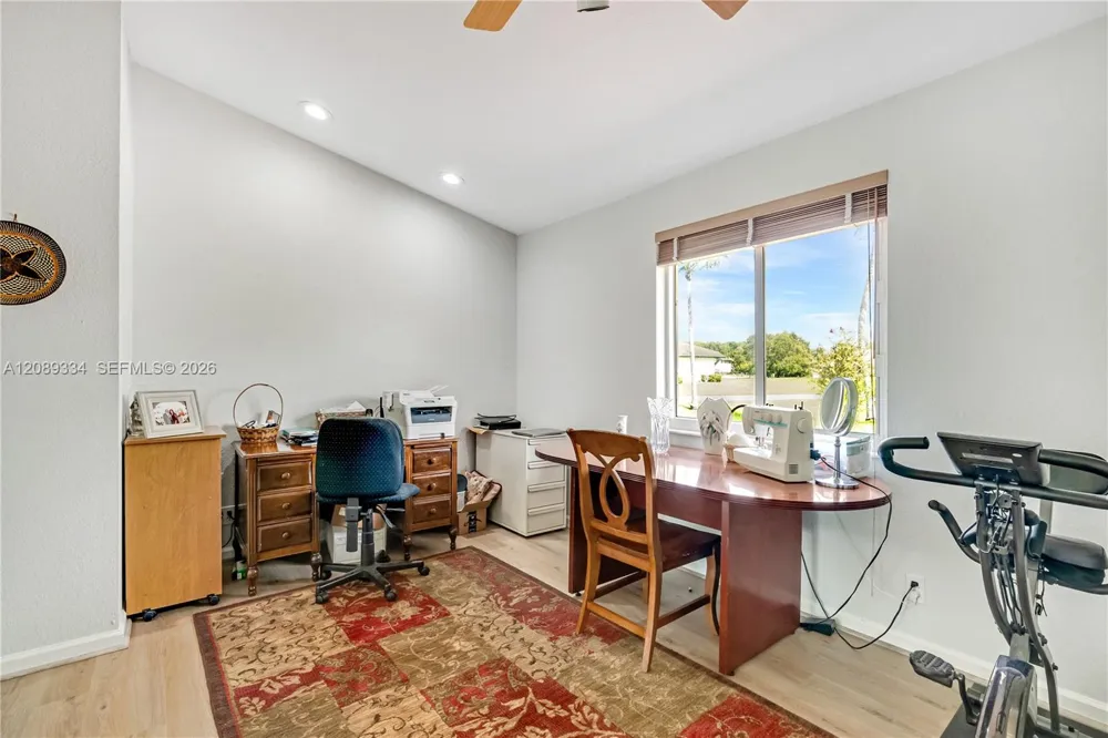 20430 SW 53rd Pl Pembroke Pines, FL 33332