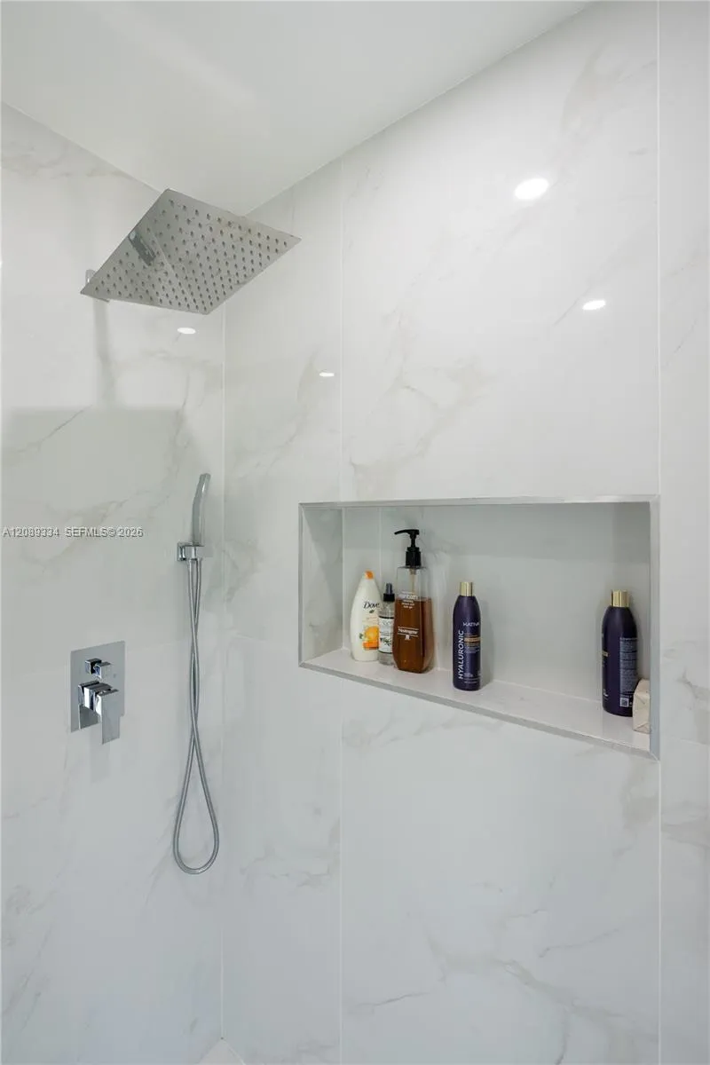 20430 SW 53rd Pl Pembroke Pines, FL 33332