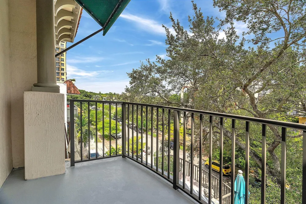 1650 GALIANO STREET #403 Coral Gables, FL 33134