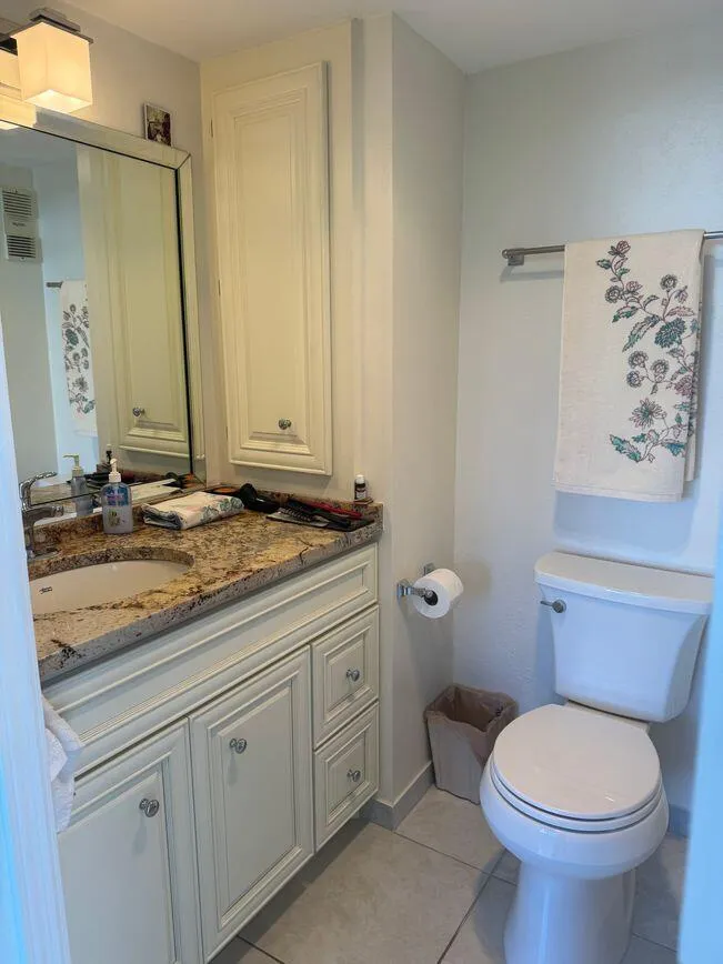 3215 S Ocean Boulevard S #202 Highland Beach, FL 33487