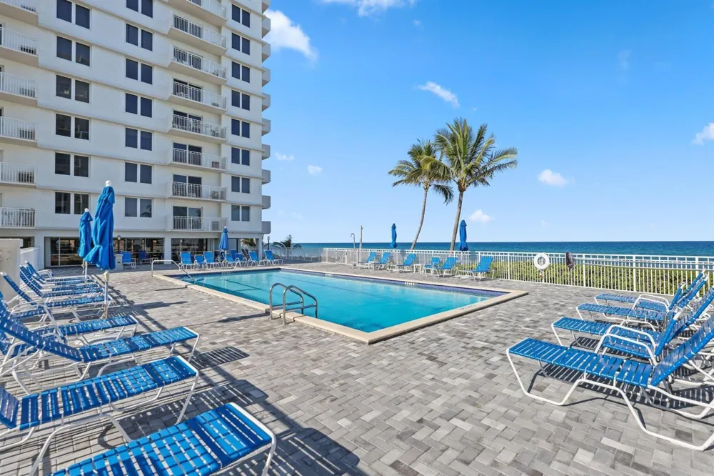 3215 S Ocean Boulevard S #202 Highland Beach, FL 33487