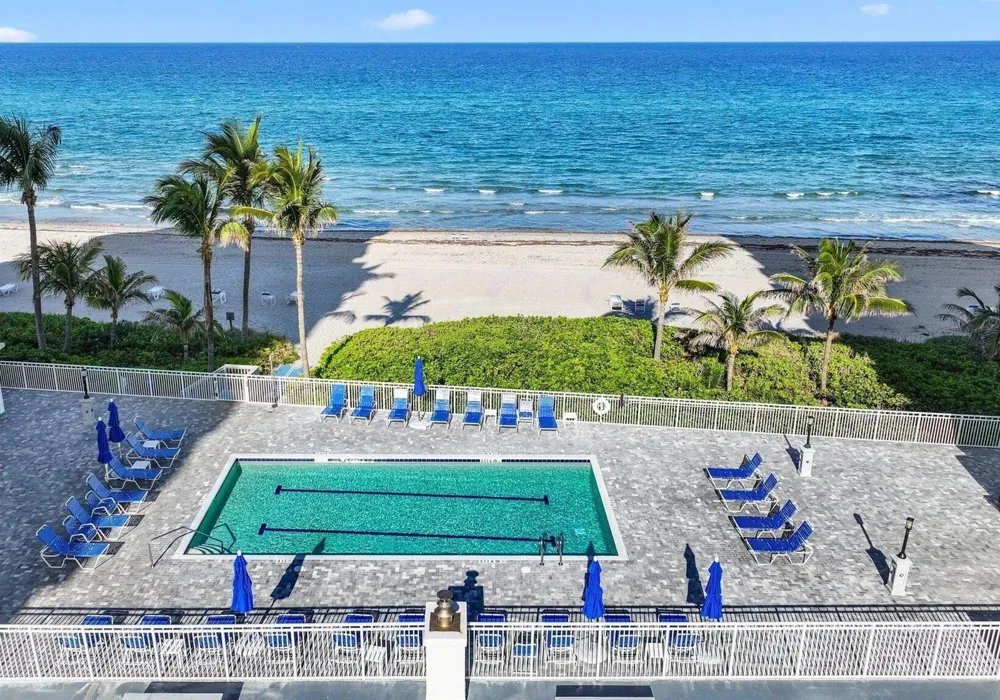 3215 S Ocean Boulevard S #202 Highland Beach, FL 33487