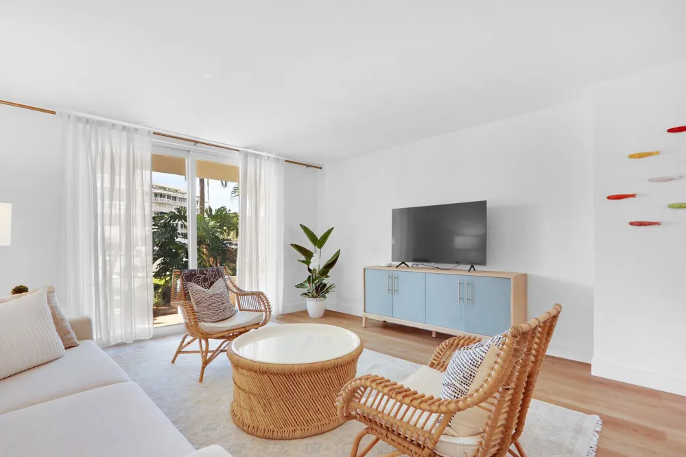 139 Sunrise Avenue #1090 Palm Beach, FL 33480