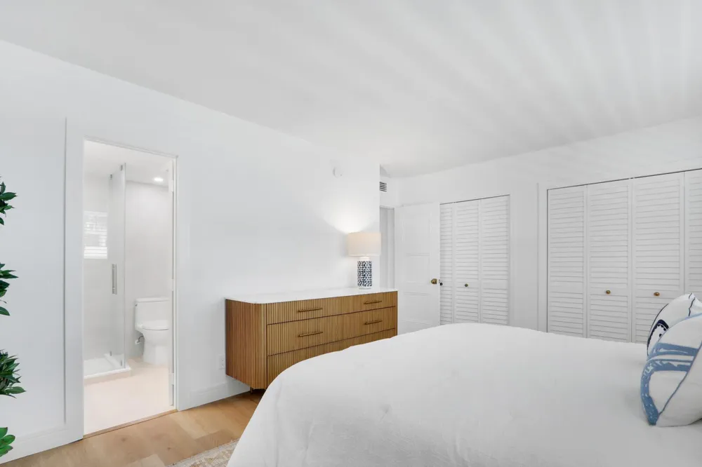 139 Sunrise Avenue #1090 Palm Beach, FL 33480