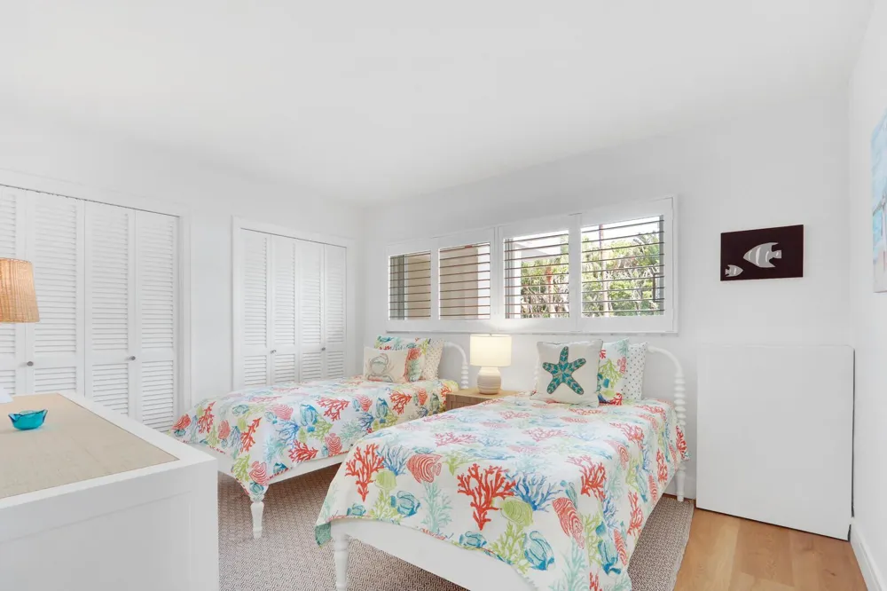 139 Sunrise Avenue #1090 Palm Beach, FL 33480