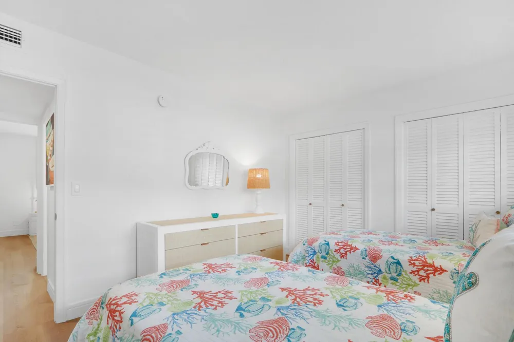 139 Sunrise Avenue #1090 Palm Beach, FL 33480