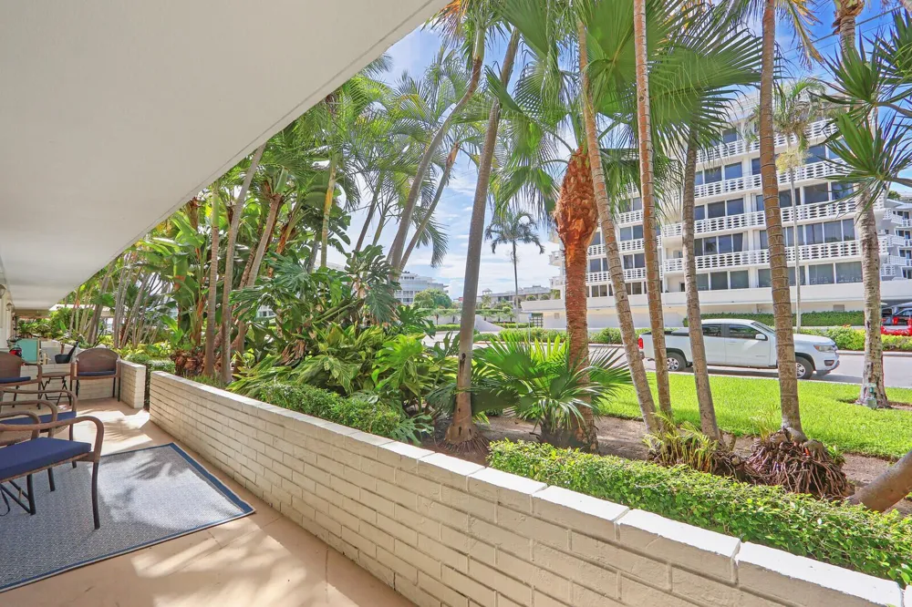 139 Sunrise Avenue #1090 Palm Beach, FL 33480