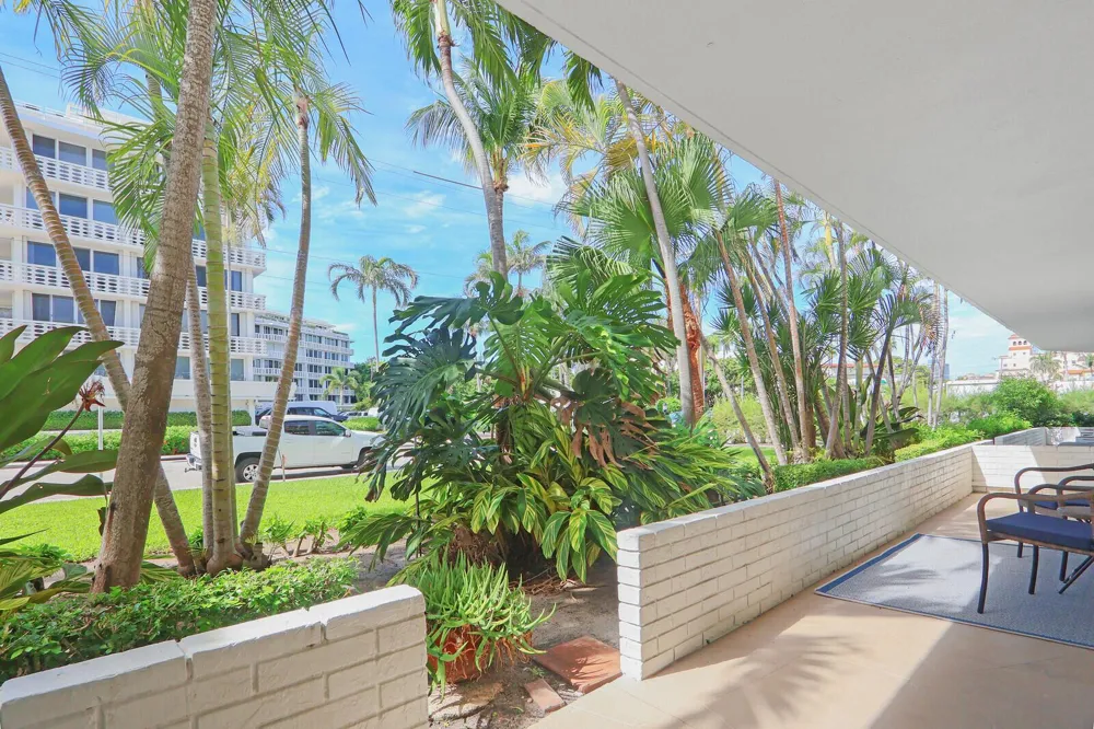 139 Sunrise Avenue #1090 Palm Beach, FL 33480