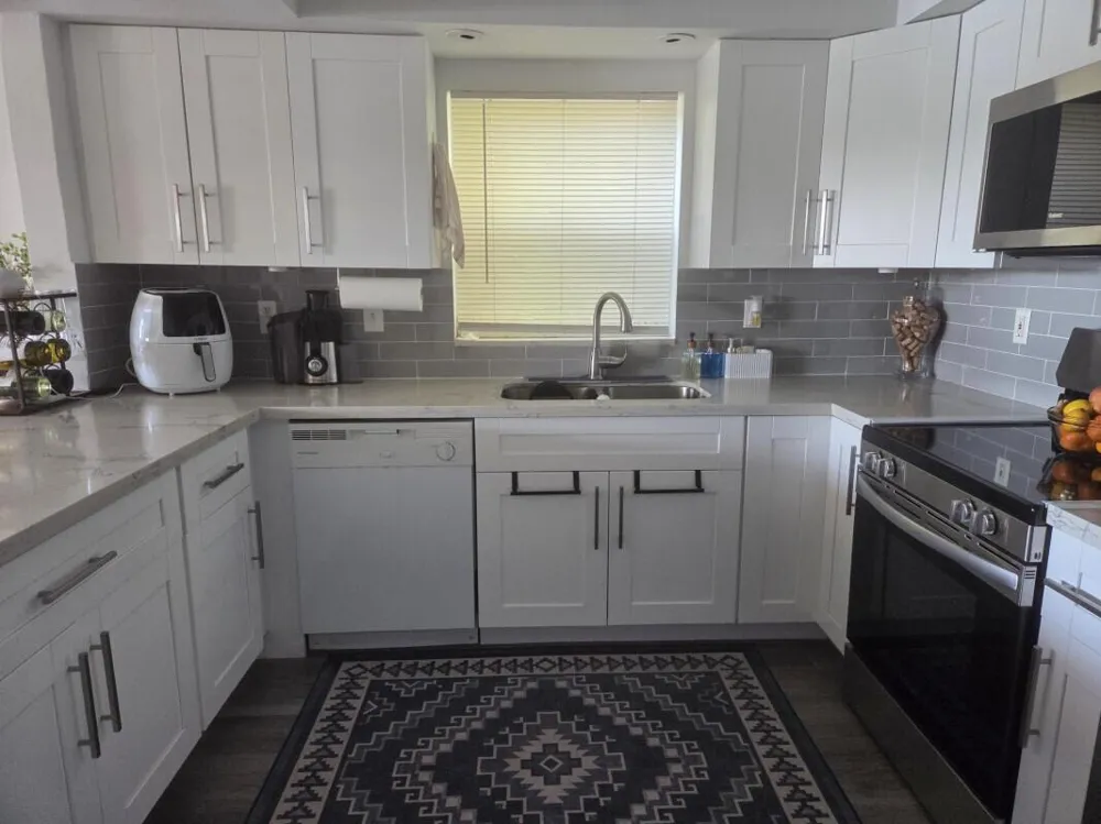 3271 NW 44th Street #5 Oakland Park, FL 33309